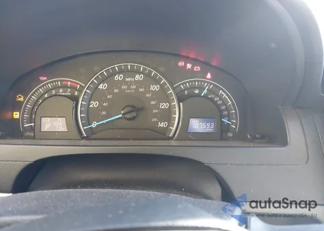 2013 Toyota Camry Le z USA, uszkodzony, nr VIN 4T4BF1FK5DR331288